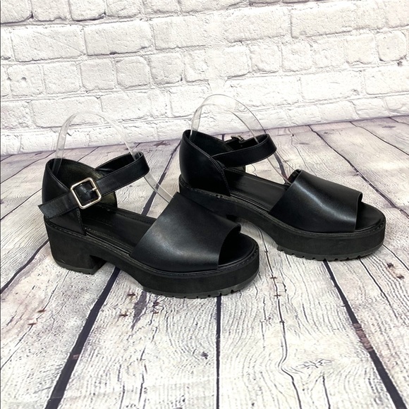 ASOS Shoes - ASOS Black Chunky Heeled Buckle Sandals 6
